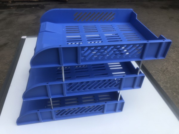 Kệ 3 tầng chốt sắt